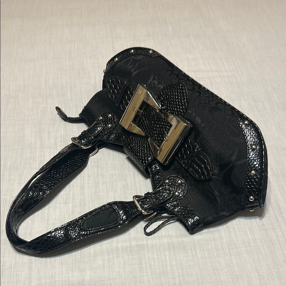 Vintage Guess Elegant Black Women's Handbag - Picture 2 of 13
